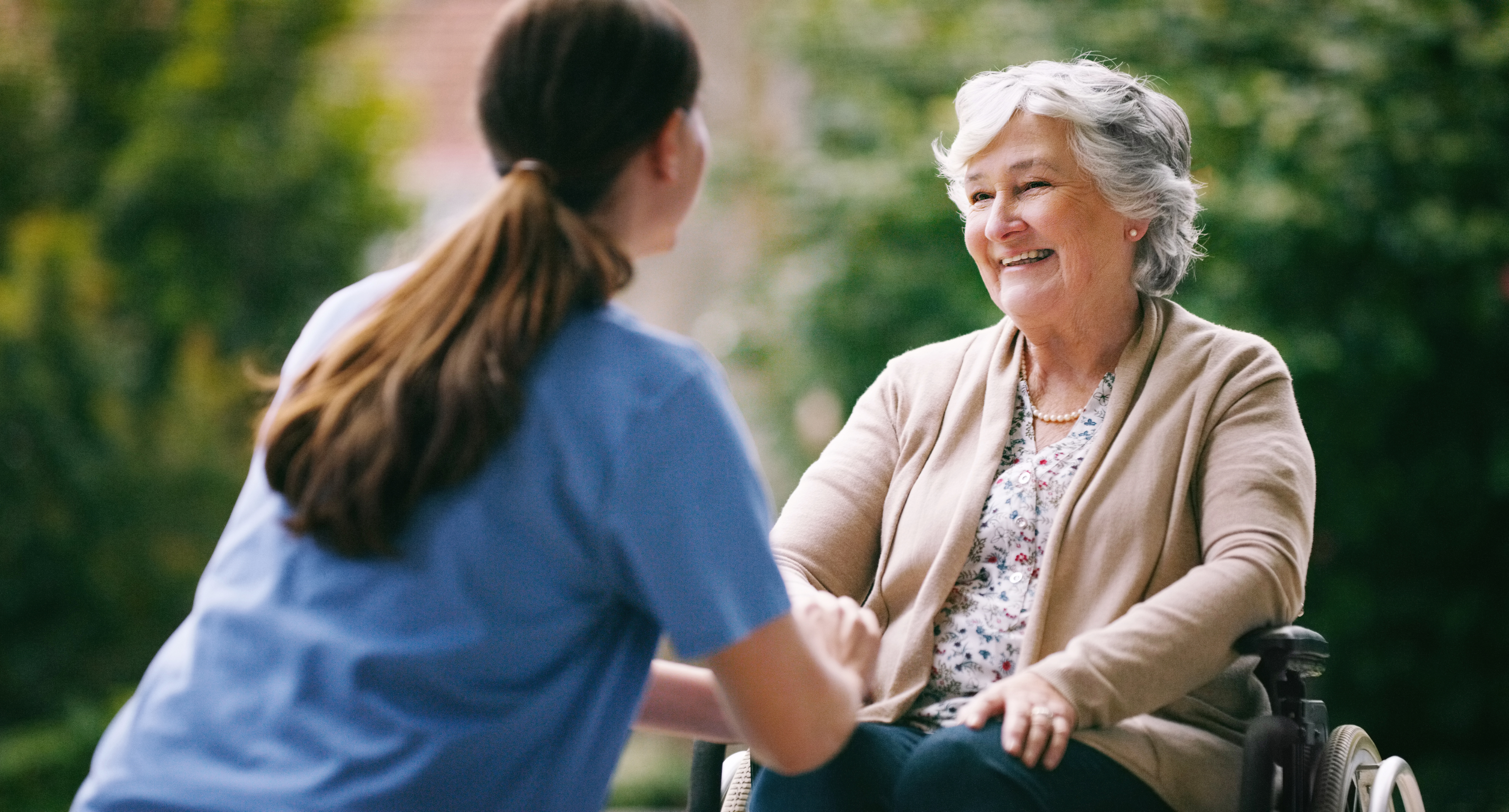 The Role of a Home Health Aide in Doral Home Care